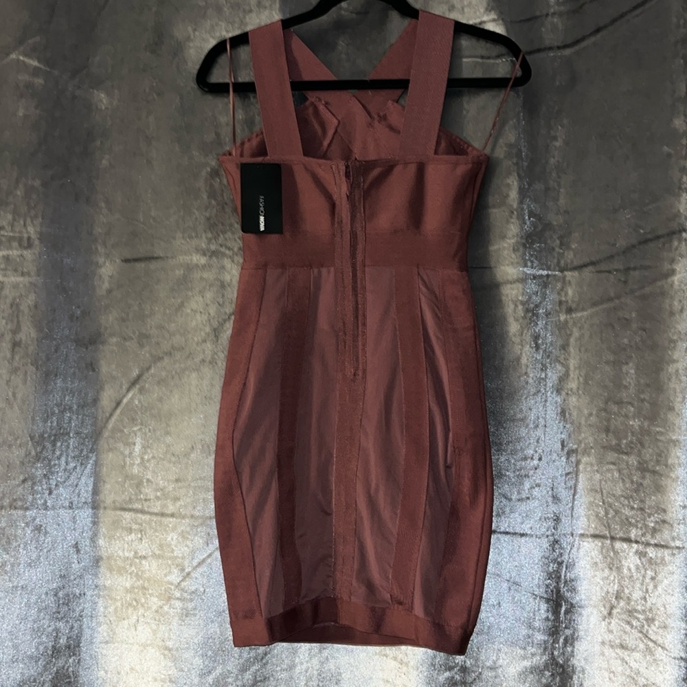 THE ULTIMATE SWITCH UP DRESS - DARK ROSE - Picture 2 of 3